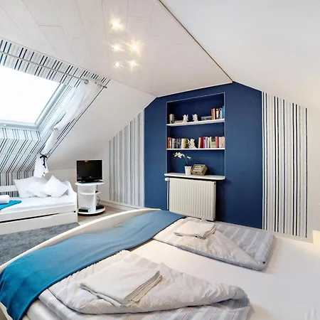 Haus Ruth *